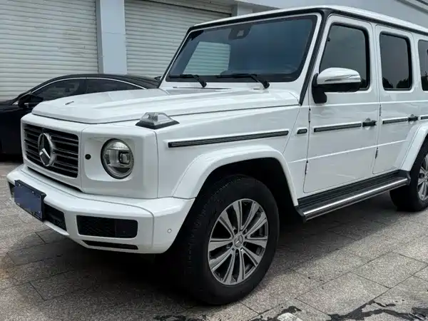 Mercedes-Benz G-Class 2024