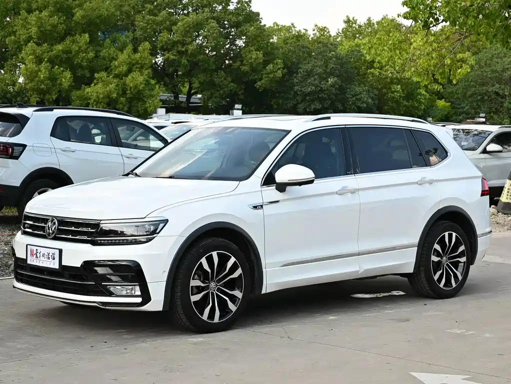 Volkswagen Tiguan L 2020