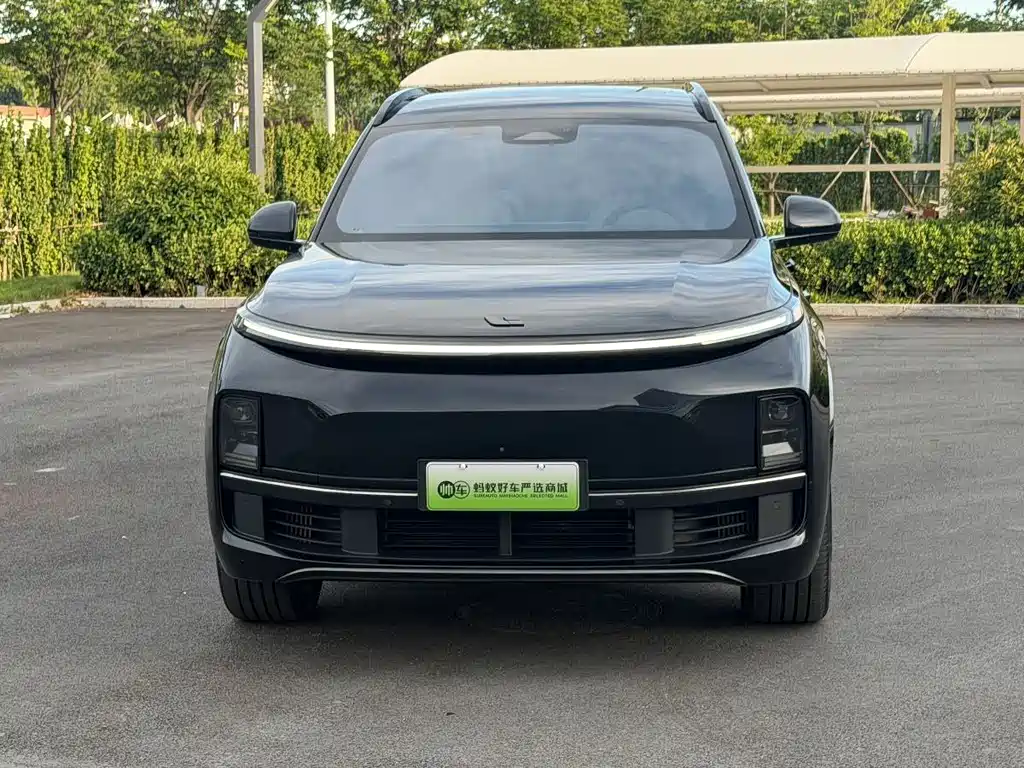 Li Auto Li L8 2023