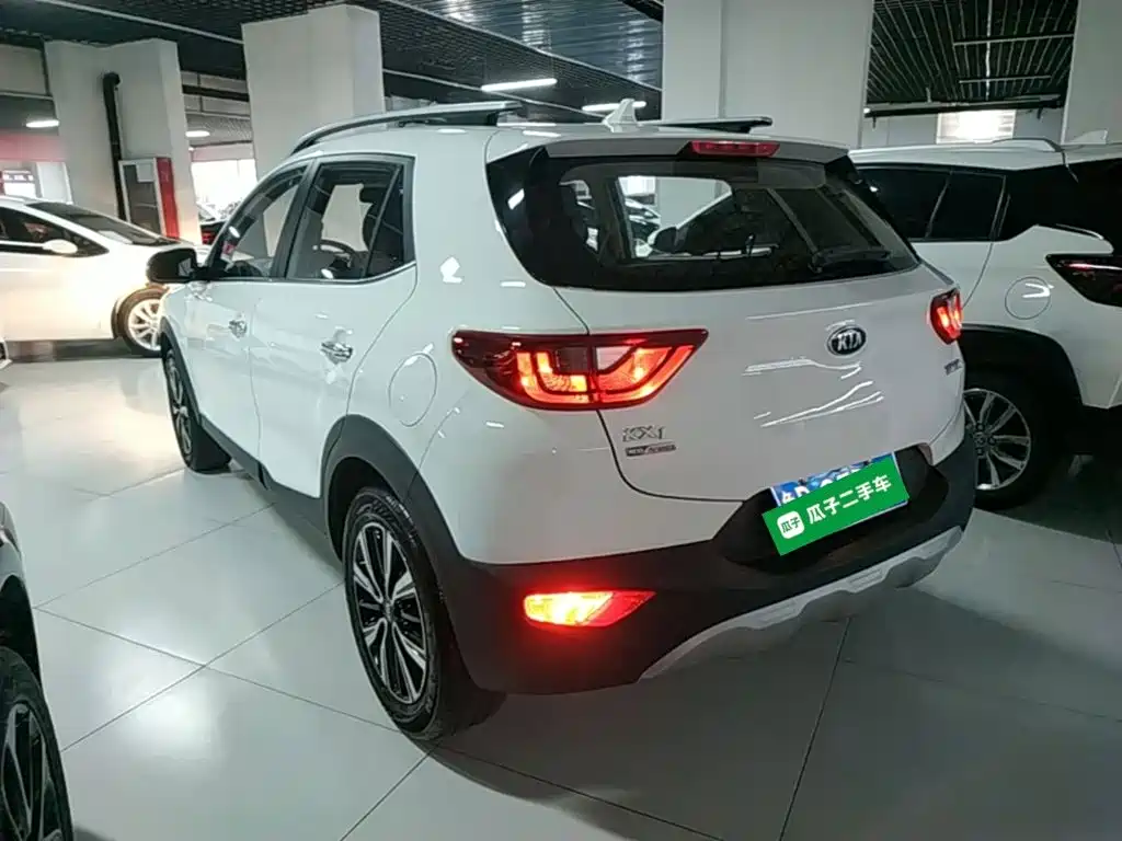 Kia KX1 2019