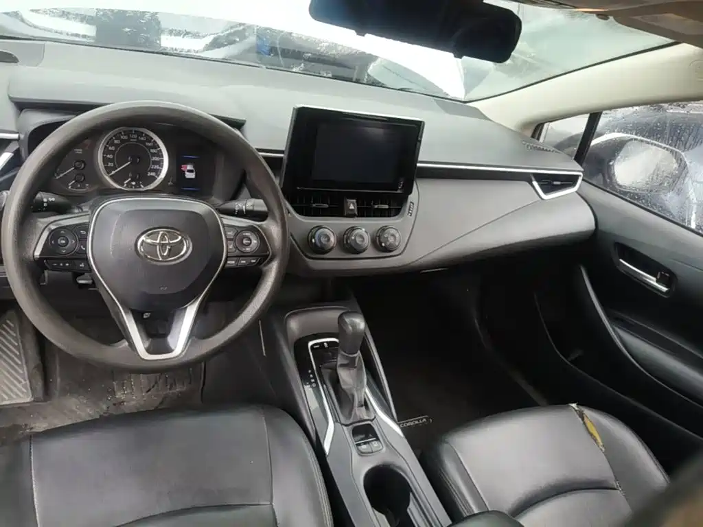 Toyota Corolla 2021 — фото 10