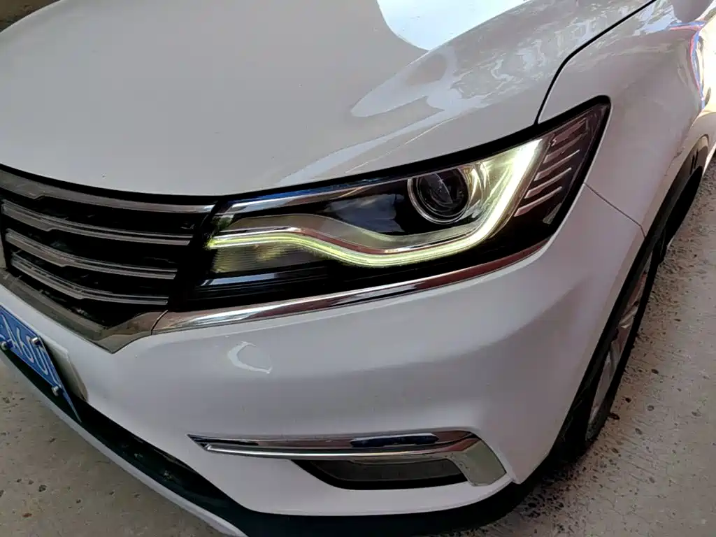 Roewe RX5 2019 — фото 24