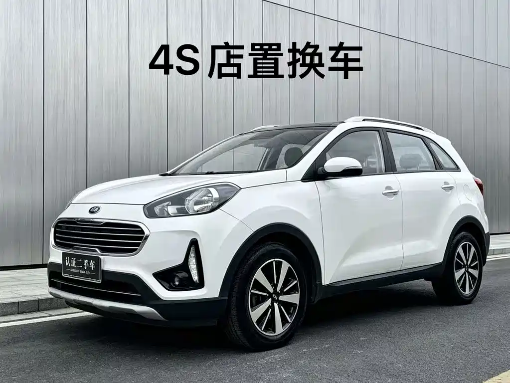 Kia KX3 2016 — фото 1