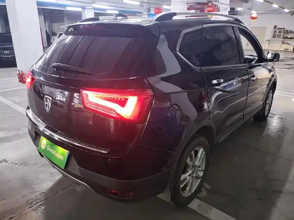 Baojun 560 2015