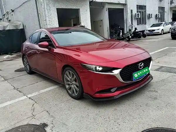 Mazda 3 Axela 2023