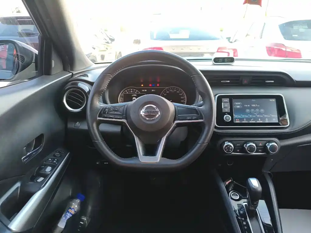 Nissan Kicks 2018 — фото 11