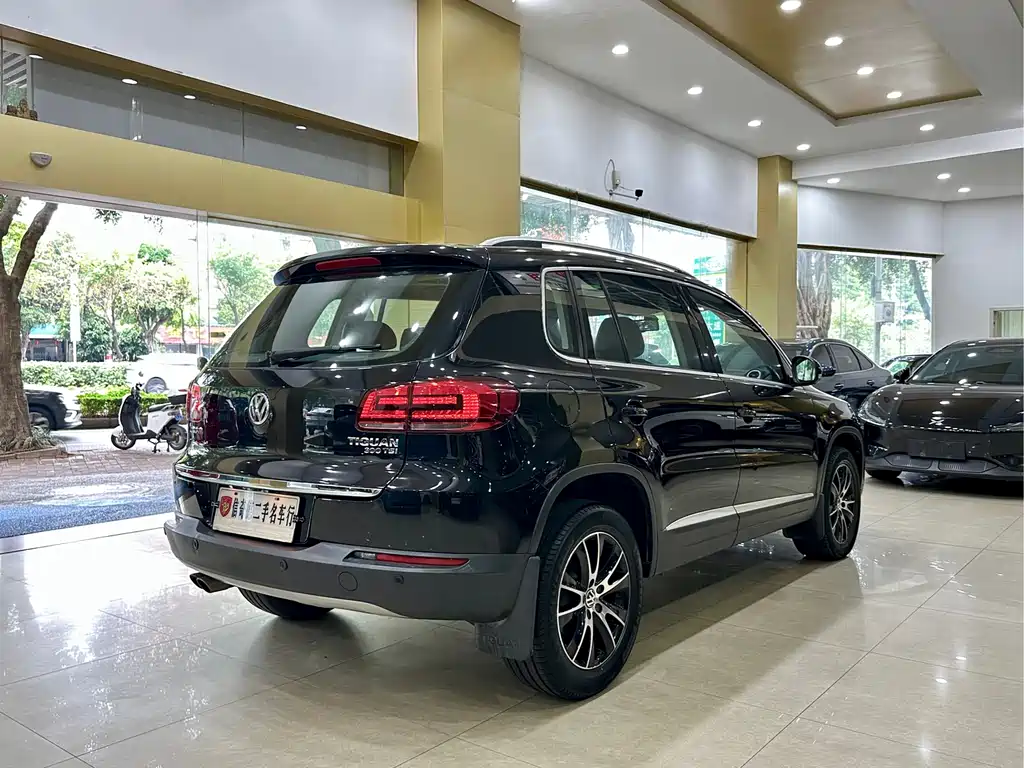 Volkswagen Tiguan 2016 — фото 3