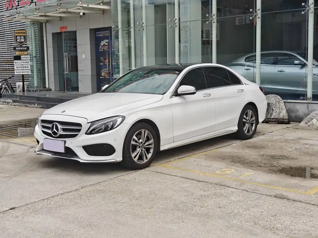 Mercedes-Benz C-Class 2017