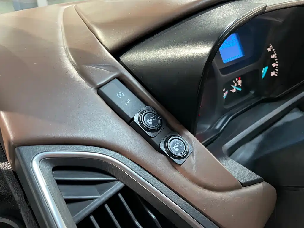 Ford Tourneo 2020 — фото 11