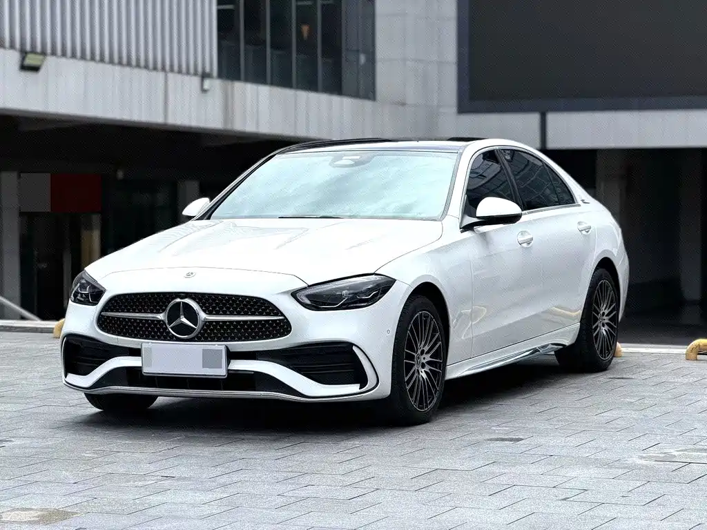 Mercedes-Benz C-Class 2024