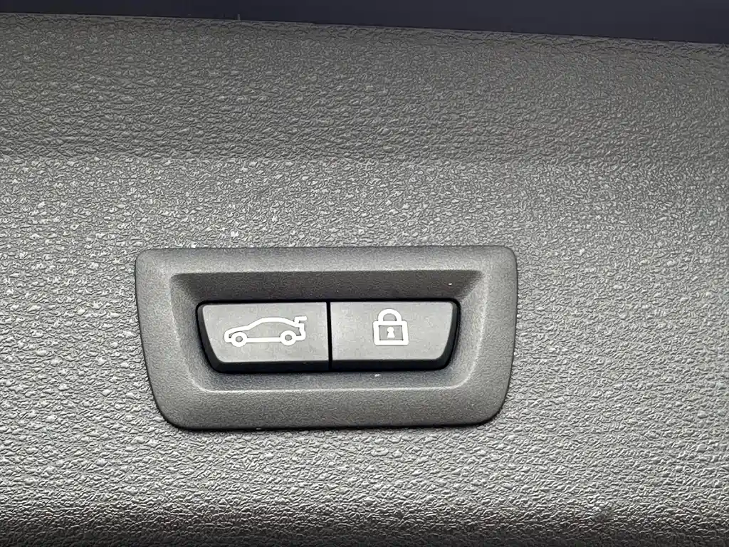 BMW X1 2021 — фото 8