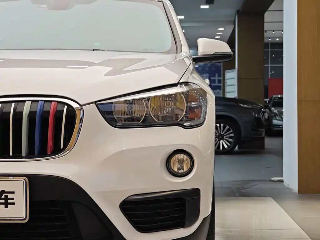 BMW X1 2019 — фото 2