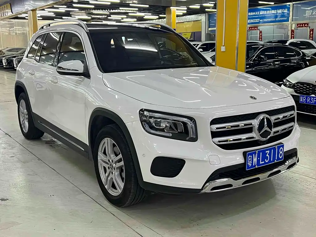 Mercedes-Benz GLB 2022 — фото 3