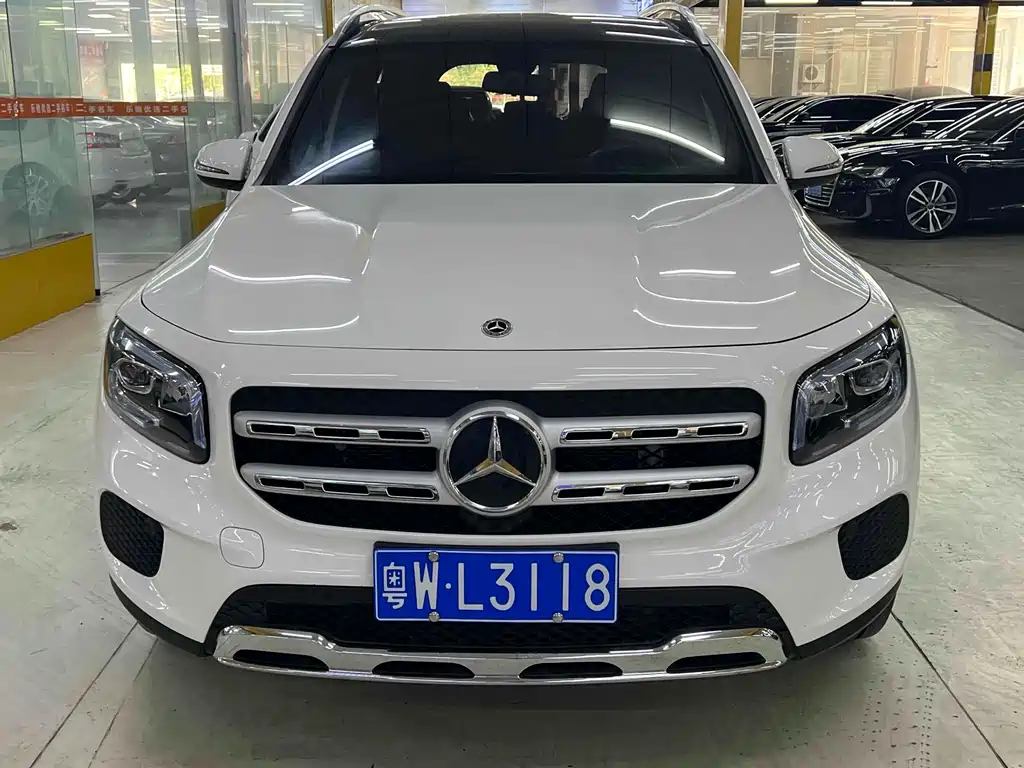 Mercedes-Benz GLB 2022 — фото 2