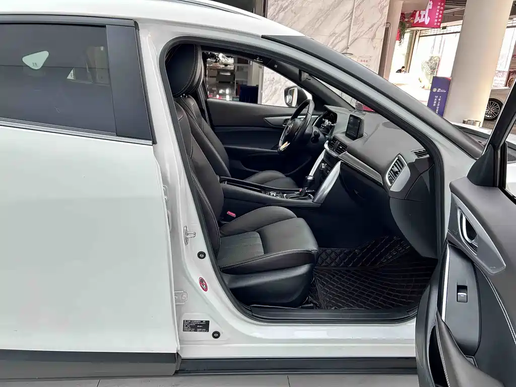 Mazda CX-4 2019