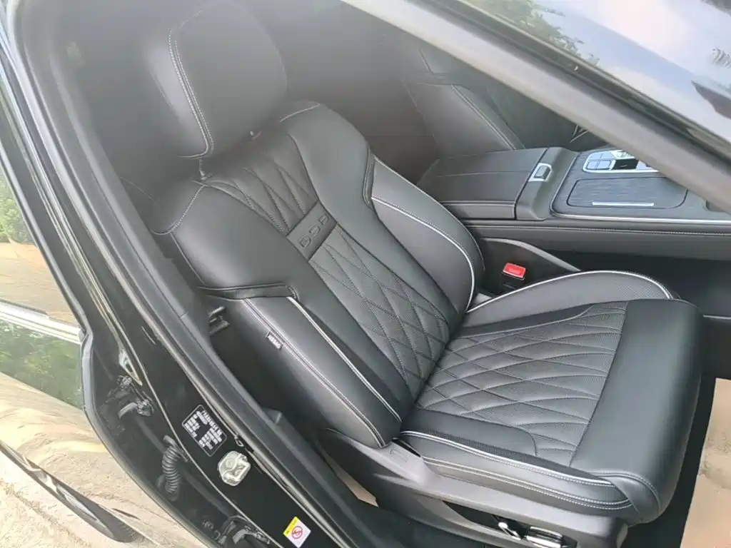GAC Trumpchi GS8 2023 — фото 25