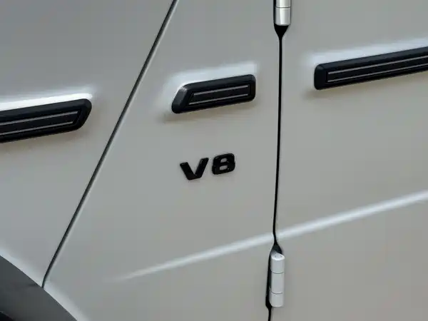 Mercedes-Benz G-Class 2024