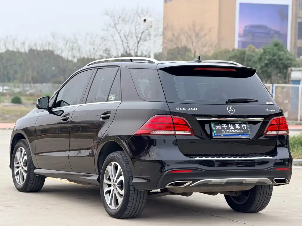Mercedes-Benz GLE 2017 — фото 4