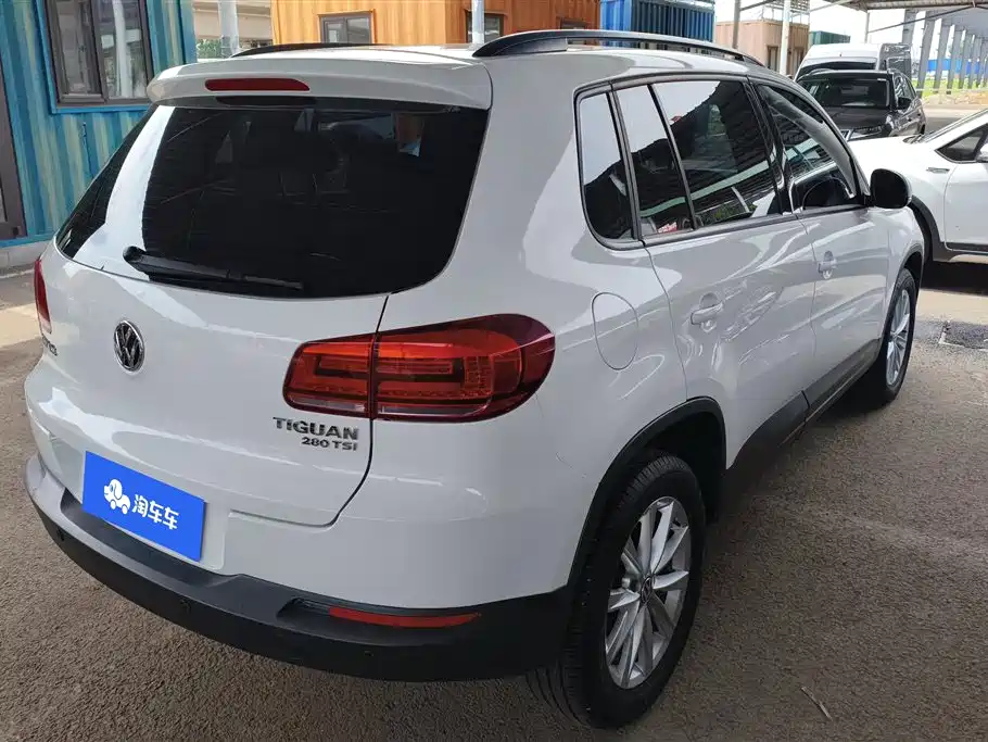 Volkswagen Tiguan 2018 — фото 3