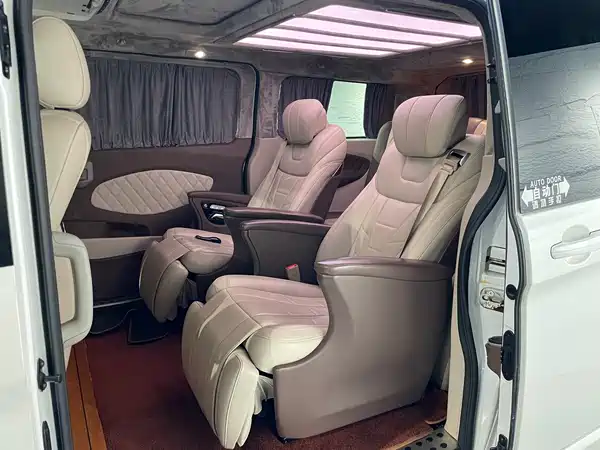 Ford Tourneo 2020