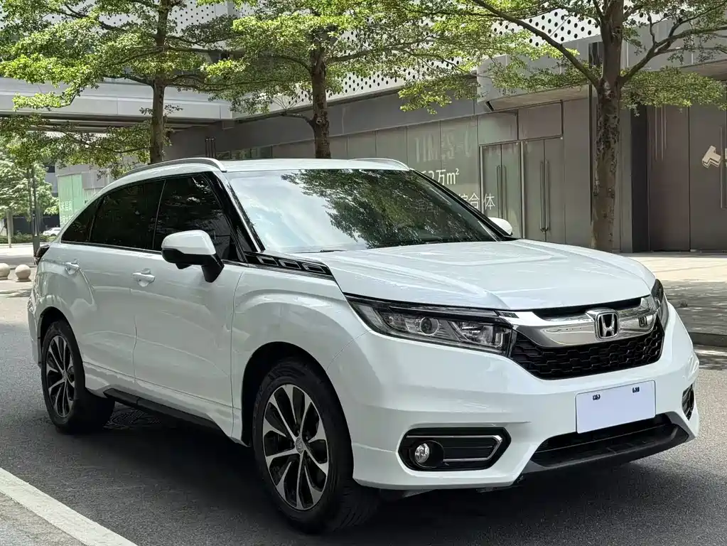 Honda Avancier 2017 — фото 3