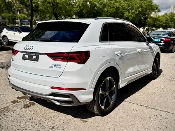 Audi Q3 2022