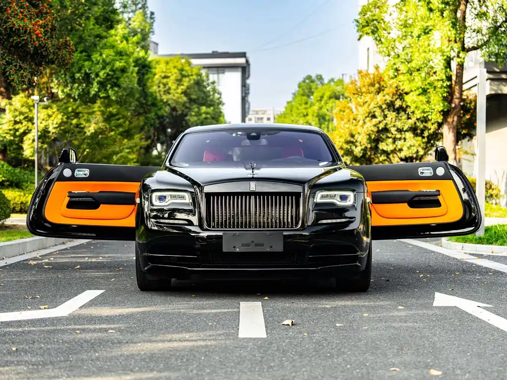 Rolls-Royce Wraith 2022 — фото 15