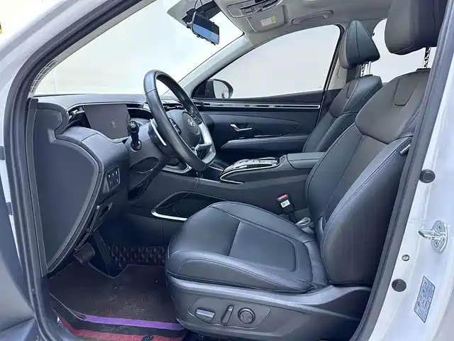 Hyundai Tucson 2022 — фото 12