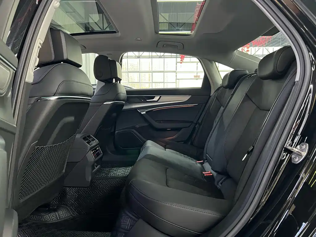 Audi A6L 2021