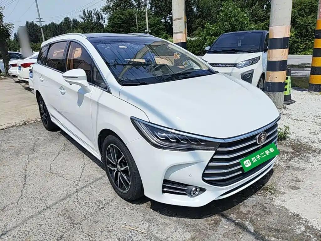 BYD Song MAX 2018 — фото 4