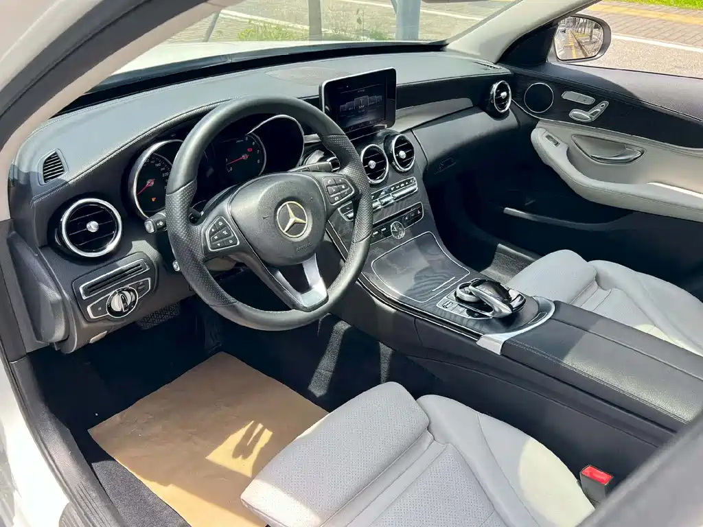 Mercedes-Benz C-Class 2016 — фото 6
