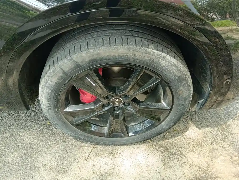 Audi Q5L Sportback 2023