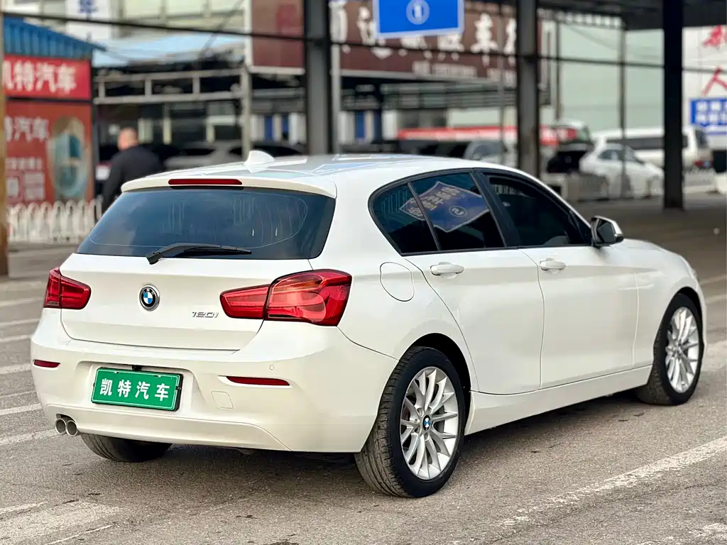 BMW 1 Series 2017 — фото 4