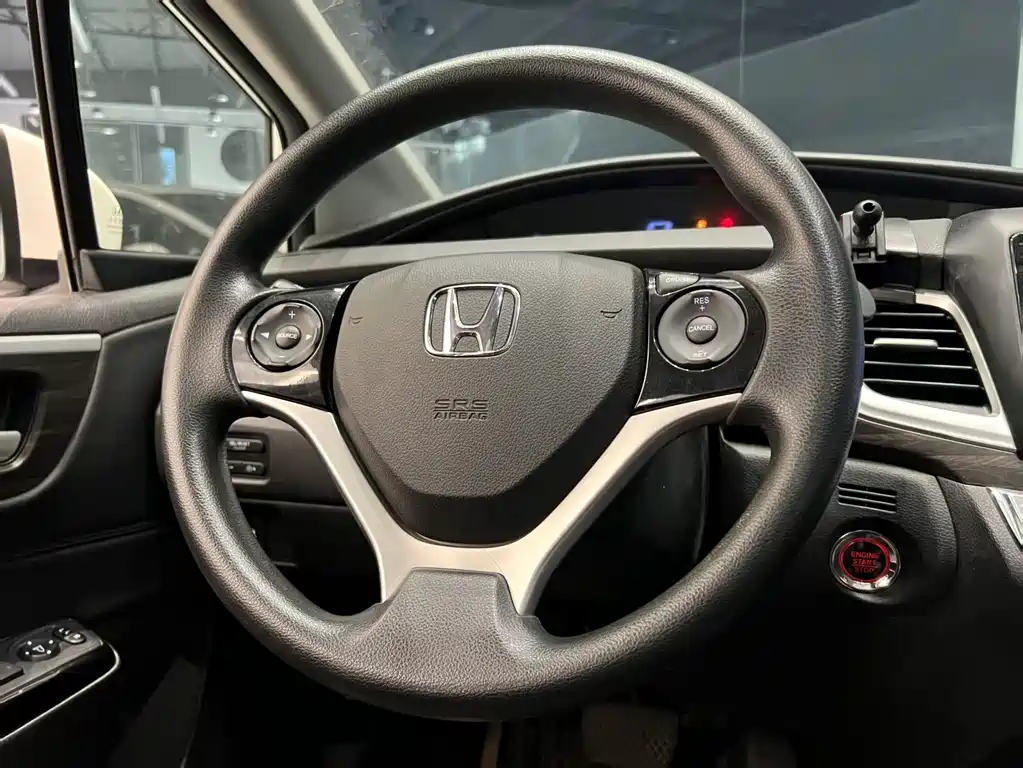 Honda Jade 2019 — фото 8