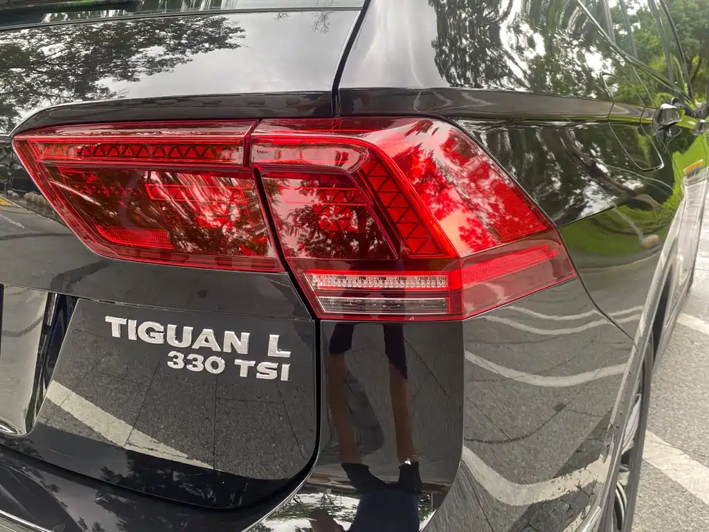 Volkswagen Tiguan L 2018 — фото 18