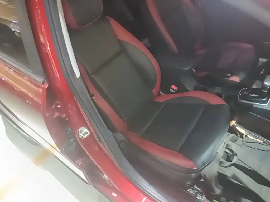 Kia KX Cross 2018 — фото 25