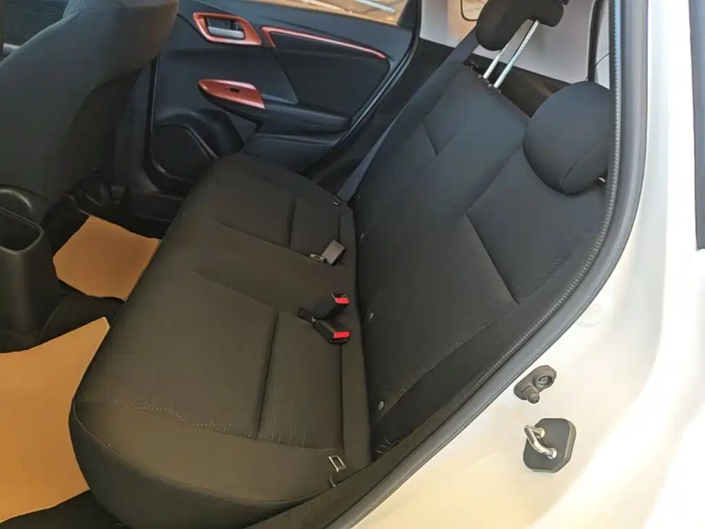 Honda Fit 2017 — фото 17