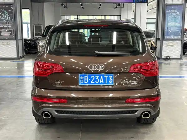 Audi Q7 2014