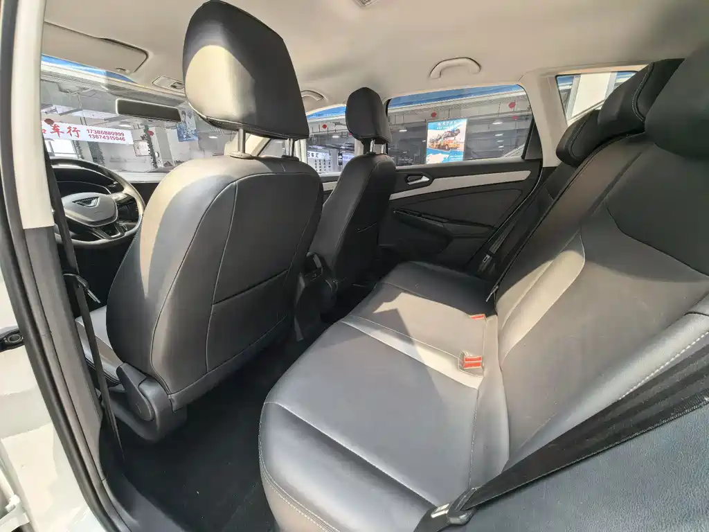 Jetta VS5 2023