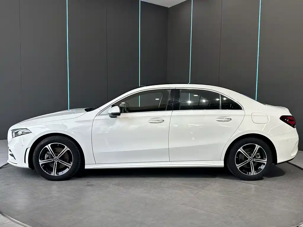 Mercedes-Benz A-Class 2023