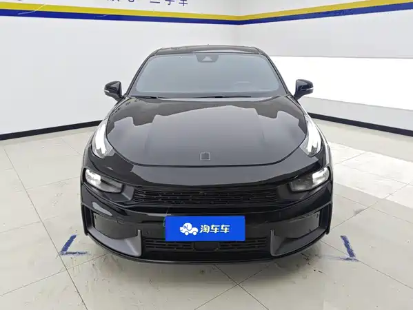 Lynk & Co 03 2022