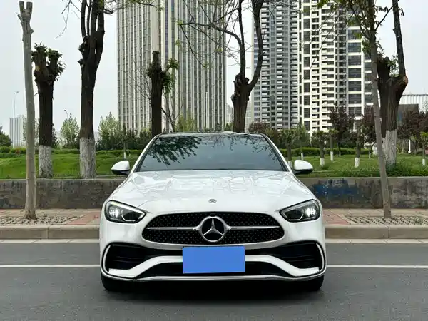 Mercedes-Benz C-Class 2022