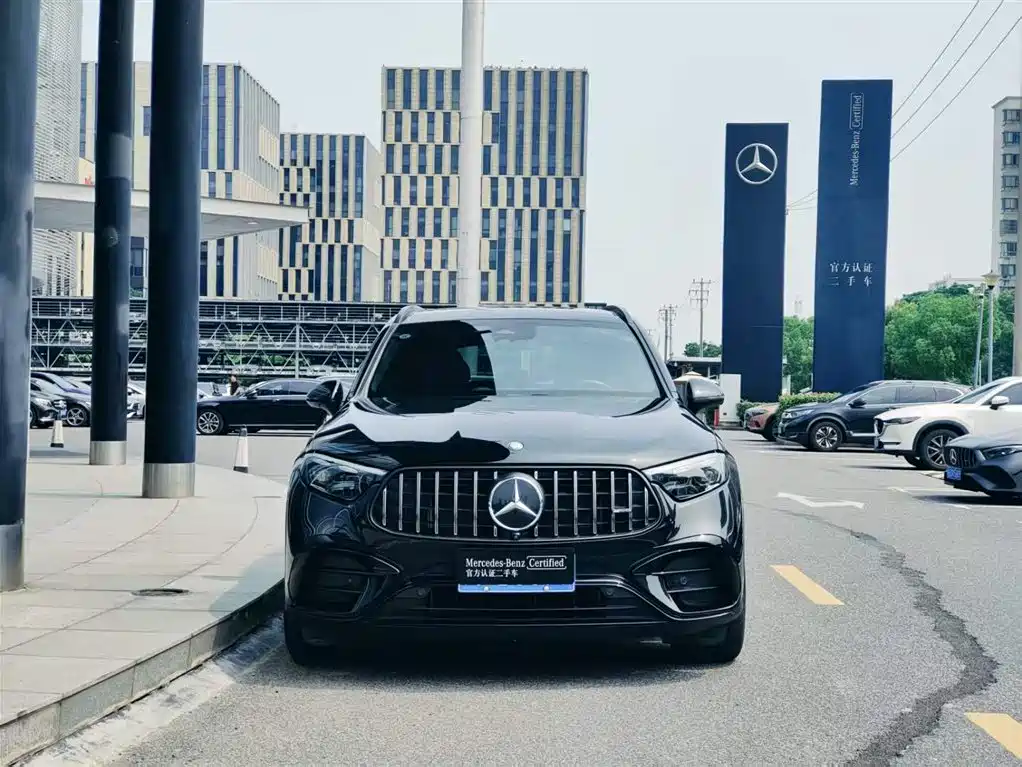 Mercedes-Benz GLC AMG 2025