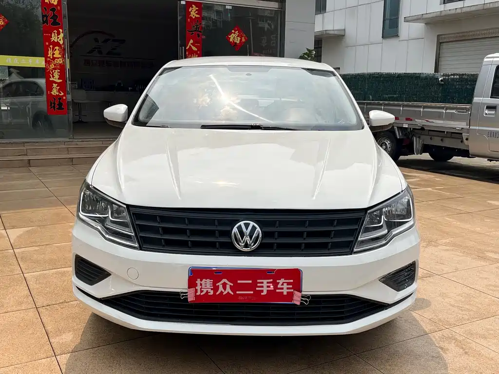 Volkswagen Jetta 2018 — фото 3