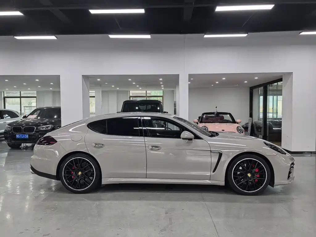 Porsche Panamera 2016 — фото 4