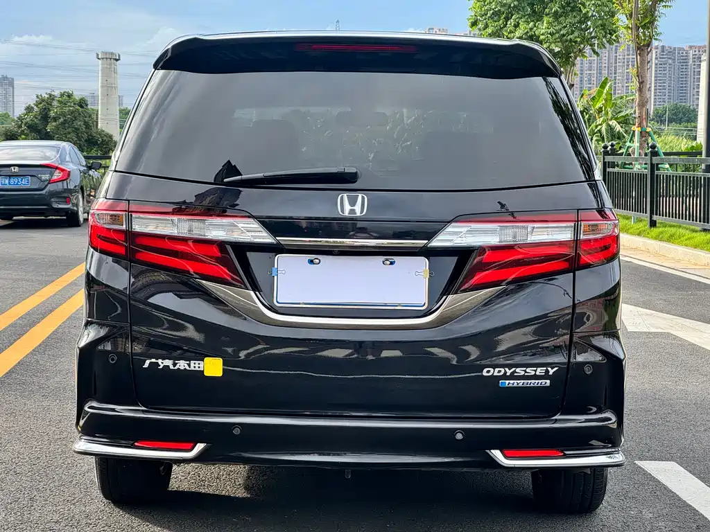 Honda Odyssey 2019 — фото 10