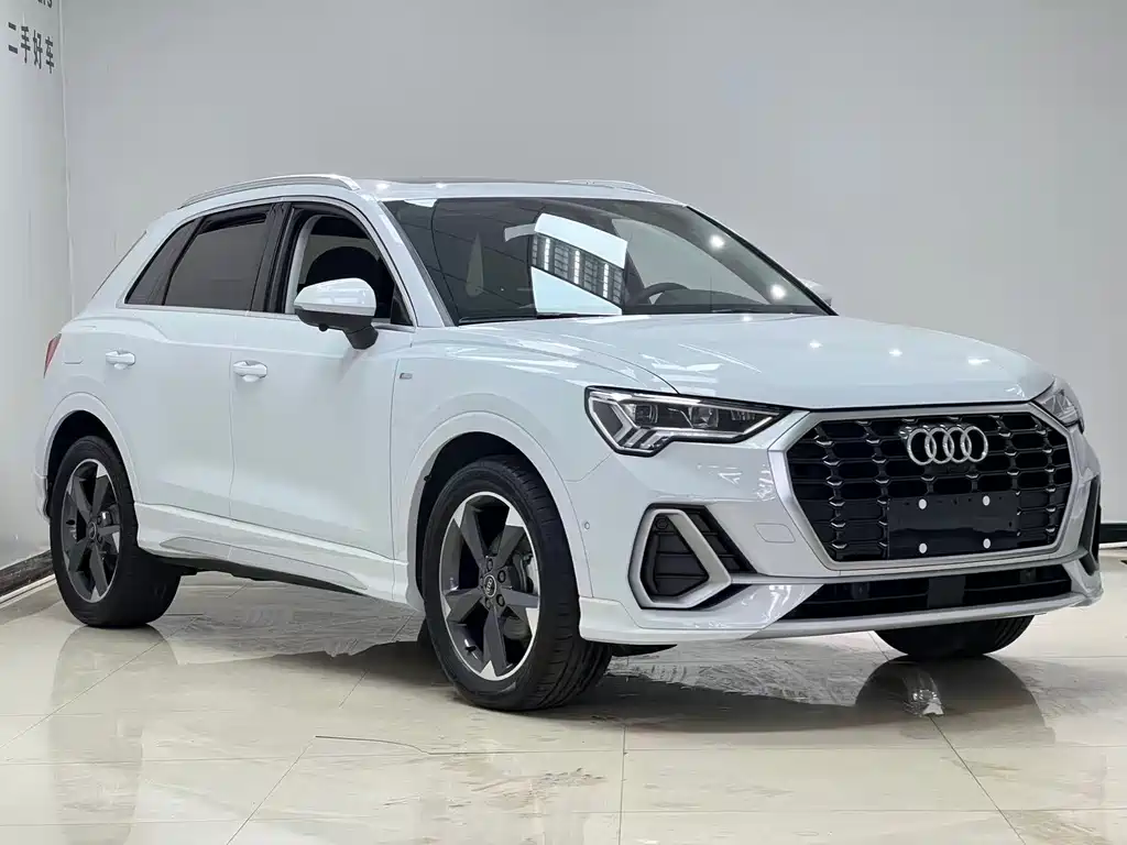 Audi Q3 2022