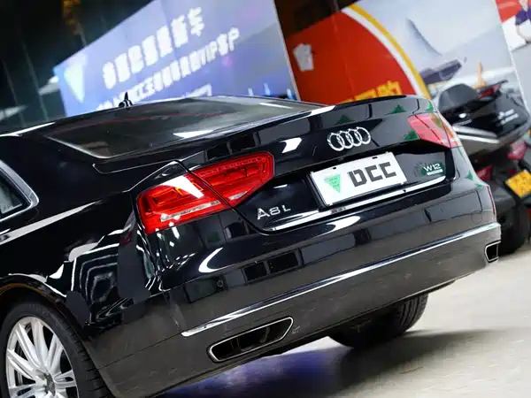 Audi A8 2013