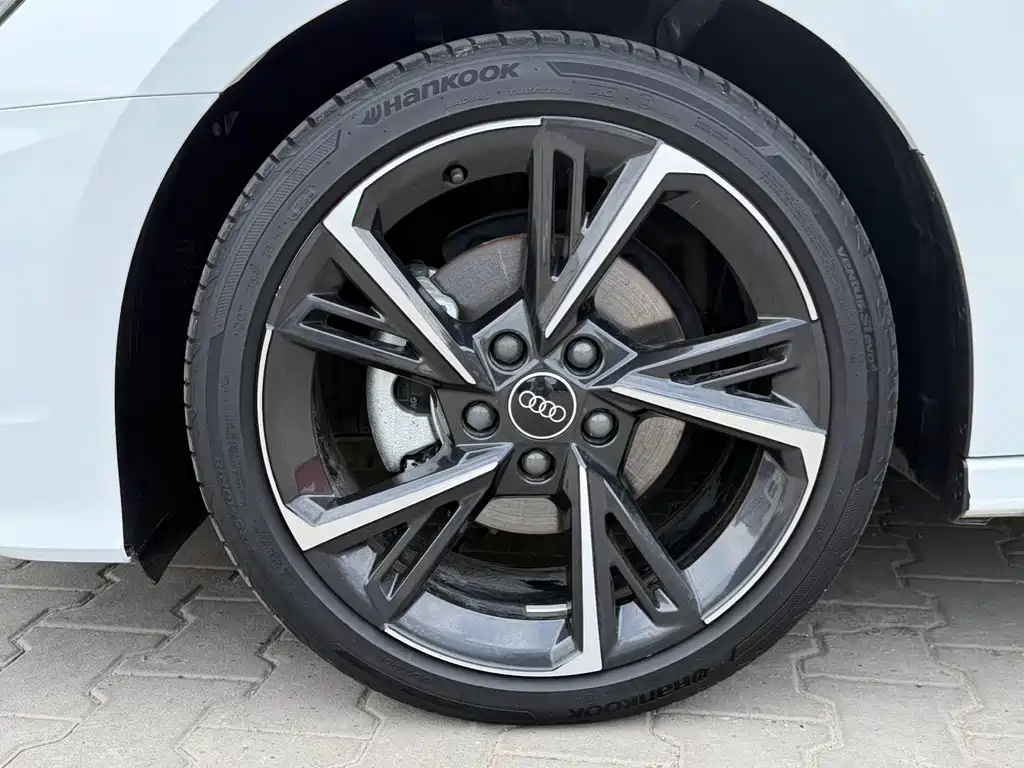 Audi A3 2022 — фото 10