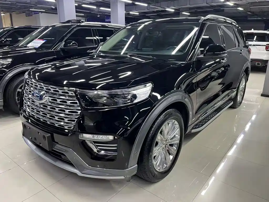 Ford Explorer 2022 — фото 2